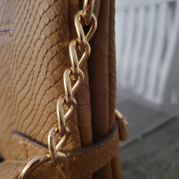 Jessica Simpson Brandy Crossbody - Picture 5 of 7